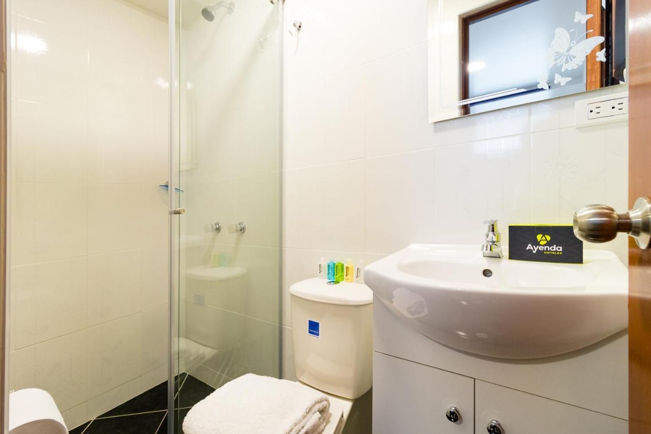 Hotel Ayenda 1069 Alfay Bogotá Zewnętrze zdjęcie